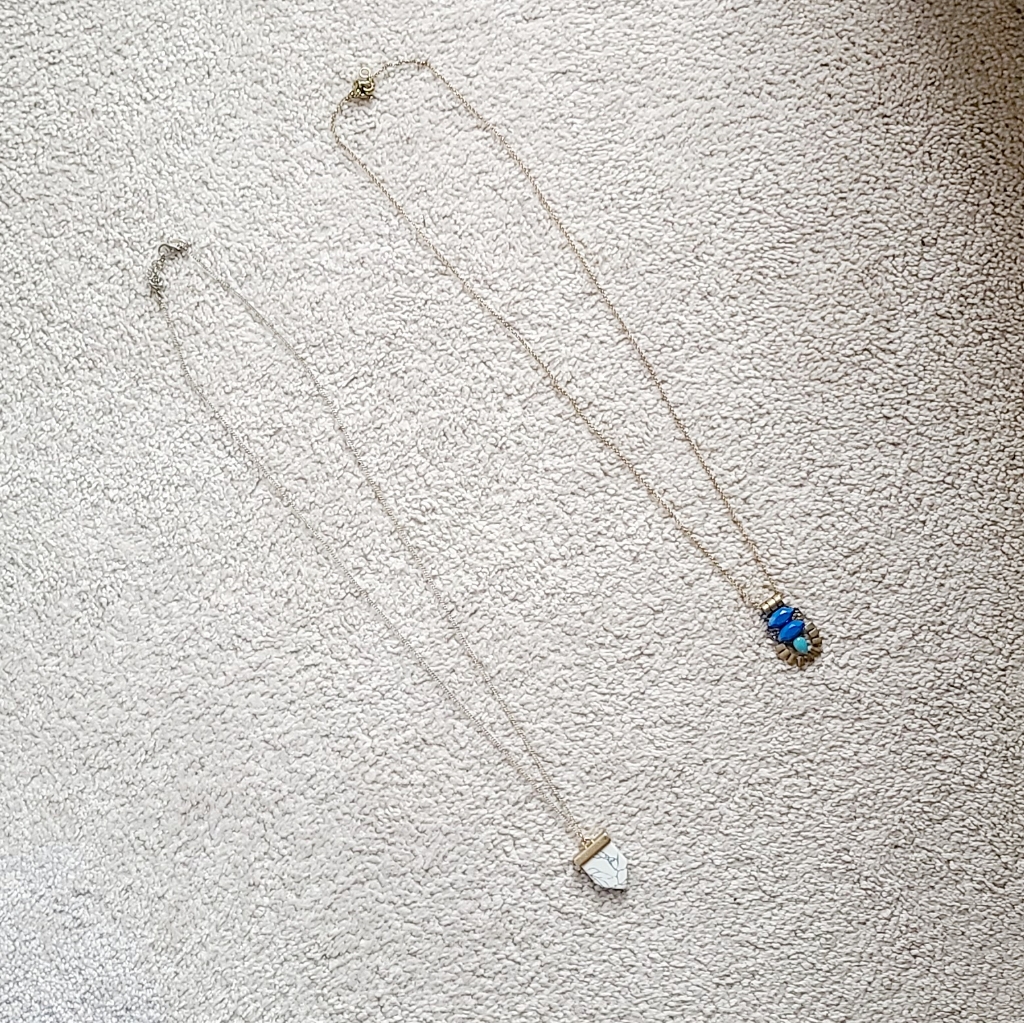 Necklace Bundle 11$
